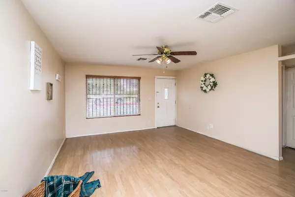 Phoenix, AZ 85051,4143 W NICOLET Avenue W