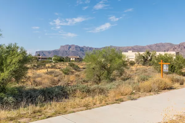 5826 S KINGS RANCH Road #122, Gold Canyon, AZ 85118