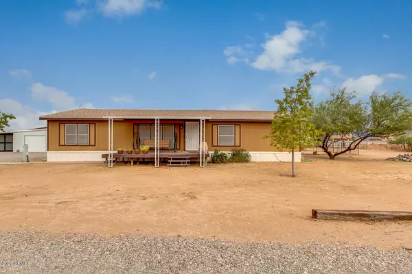 43510 N SHANE Avenue, San Tan Valley, AZ 85140