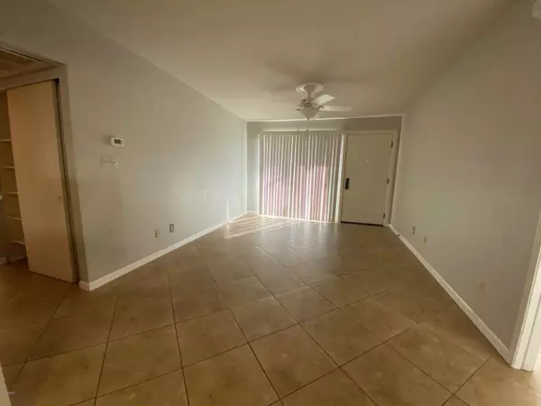 Glendale, AZ 85304,5757 W EUGIE Avenue #2020