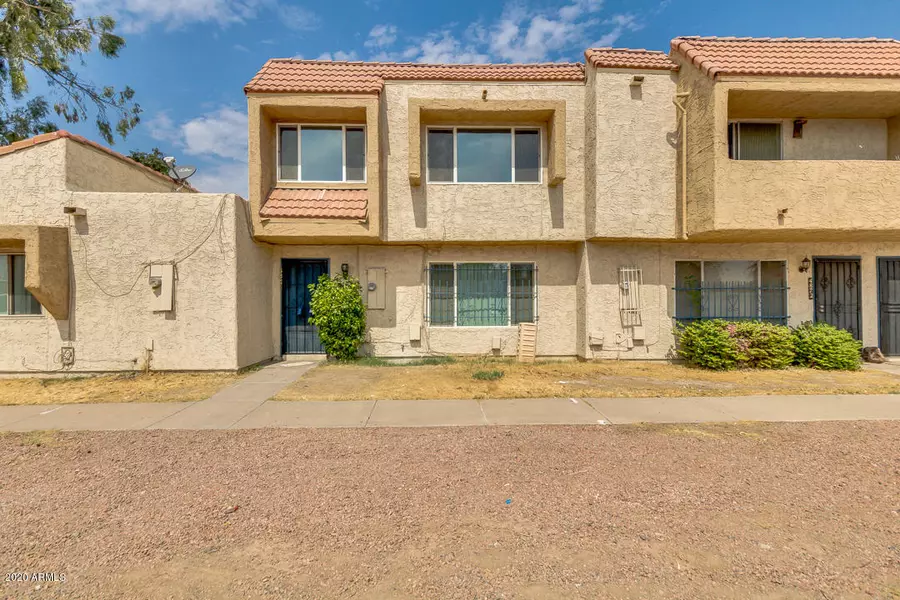 4874 W ROSE Lane, Glendale, AZ 85301