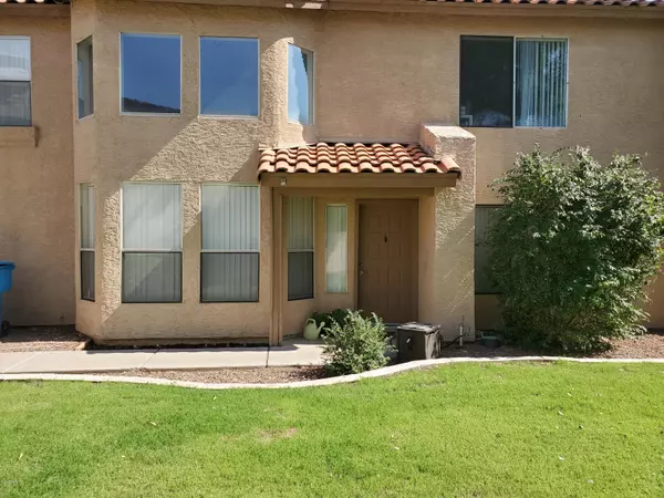 Phoenix, AZ 85022,1651 E BLUEFIELD Circle