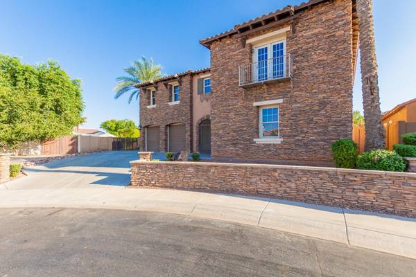 Chandler, AZ 85286,2329 E ASTER Drive