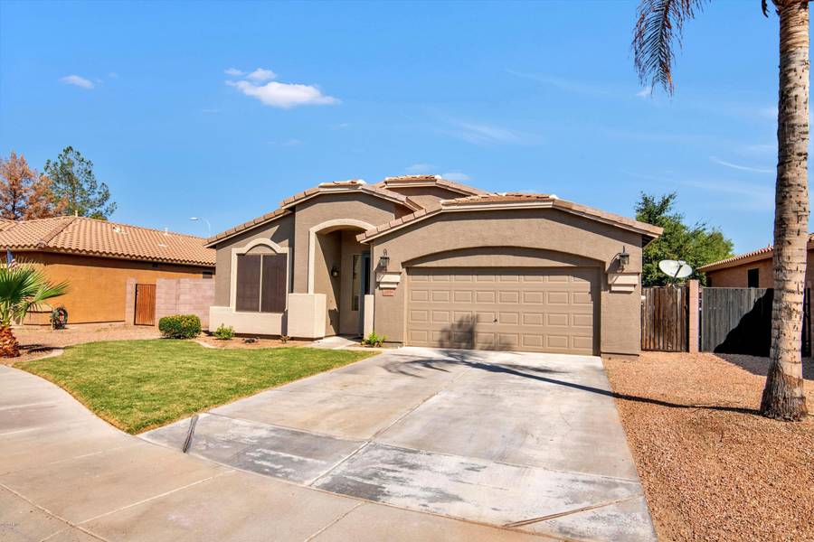 2034 E CHERRY HILLS Place, Chandler, AZ 85249