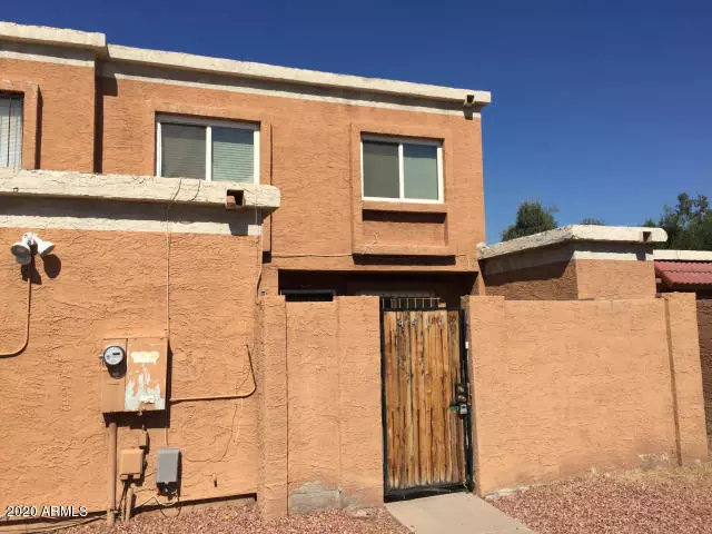 Phoenix, AZ 85040,4406 E PUEBLO Avenue