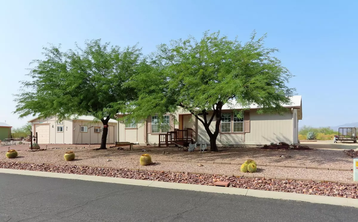 Congress, AZ 85332,21230 W OBSIDIAN Drive #201