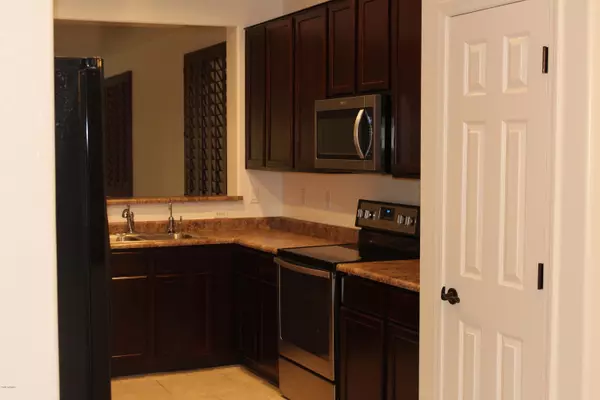 Tolleson, AZ 85353,10029 W HAMMOND Lane