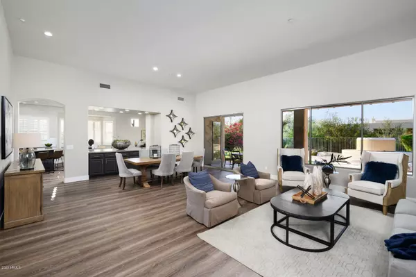 9358 E MARK Lane, Scottsdale, AZ 85262