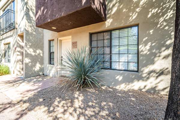 Phoenix, AZ 85018,3437 E AVALON Drive