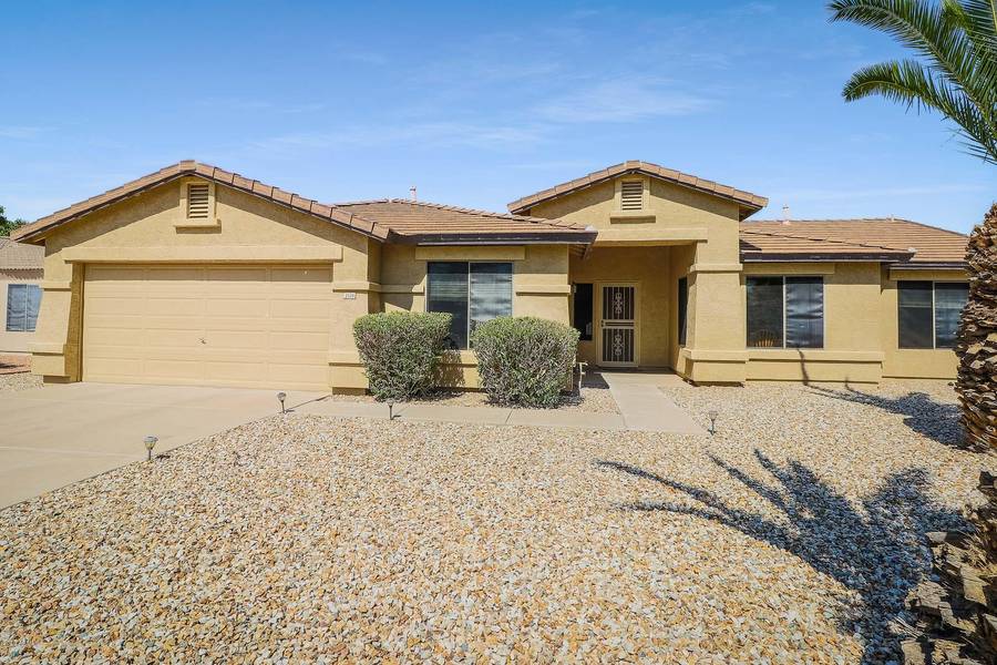 2524 E OAKLAND Street, Gilbert, AZ 85295