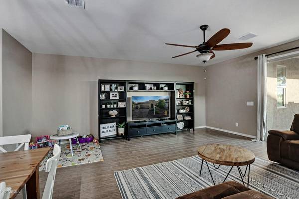 Peoria, AZ 85383,13117 W BRILES Road