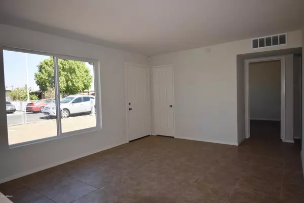 Phoenix, AZ 85042,2215 E NANCY Lane