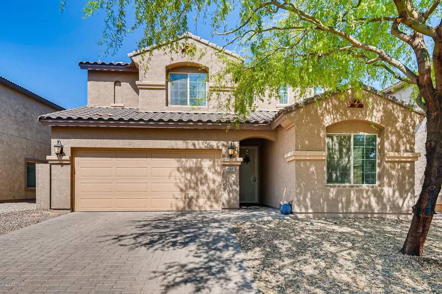 816 E CANYON ROCK Road, San Tan Valley, AZ 85143