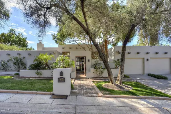5215 N 45TH Place, Phoenix, AZ 85018