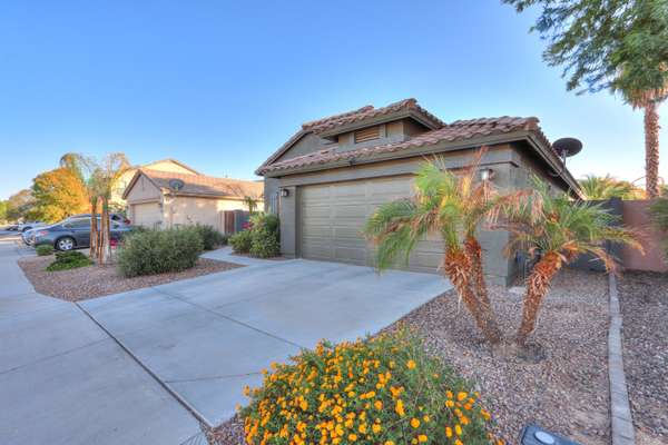 Maricopa, AZ 85138,44049 W SNOW Drive