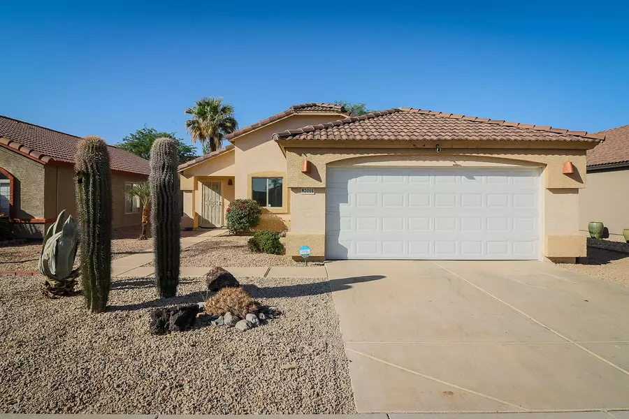 2014 E Aire Libre Avenue, Phoenix, AZ 85022