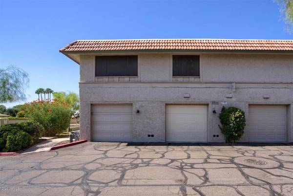 Tempe, AZ 85283,5634 S CAPTAIN KIDD Court #D