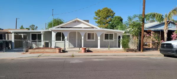 Chandler, AZ 85225,114 E SARAGOSA Street