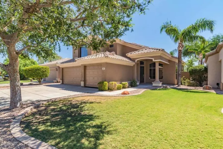 8115 E MICHELLE Drive, Scottsdale, AZ 85255