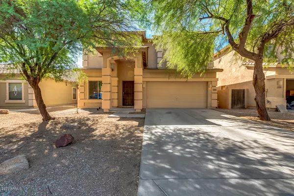 733 W OAK TREE Lane, San Tan Valley, AZ 85143