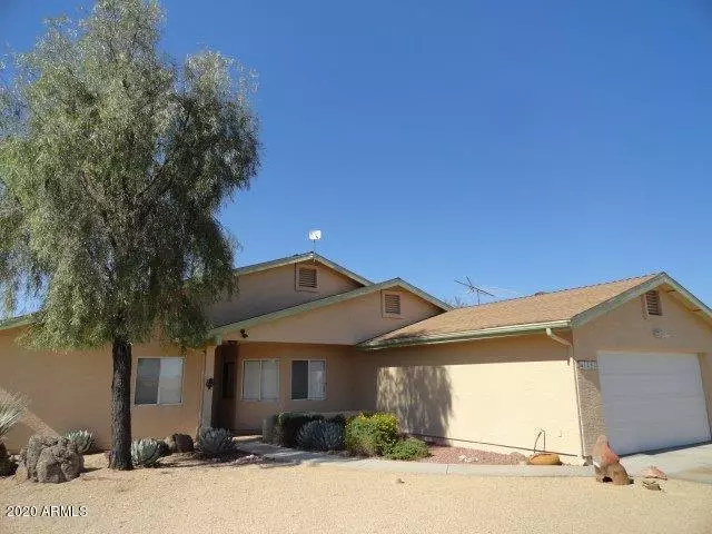 1290 S 325th Avenue, Wickenburg, AZ 85390