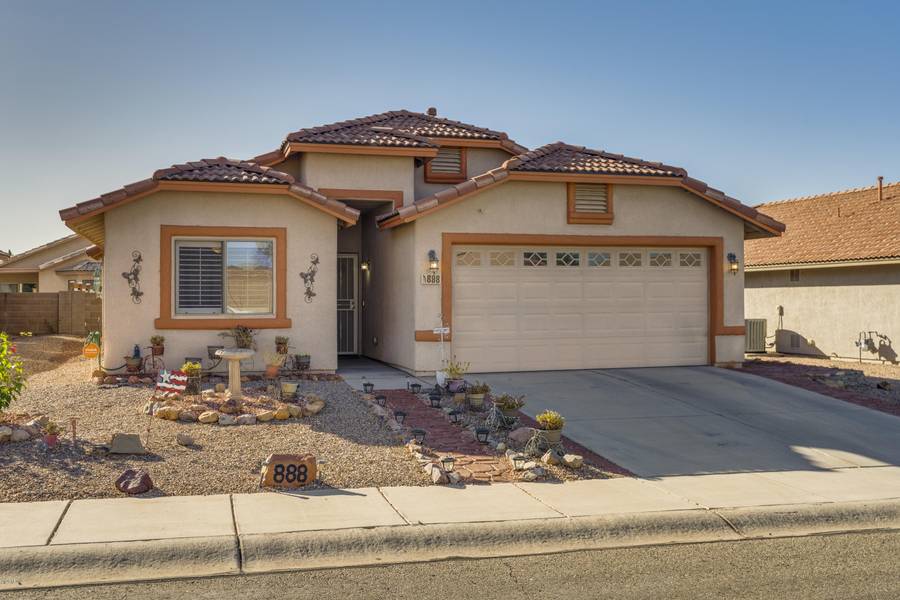 888 Tularosa Drive, Sierra Vista, AZ 85635