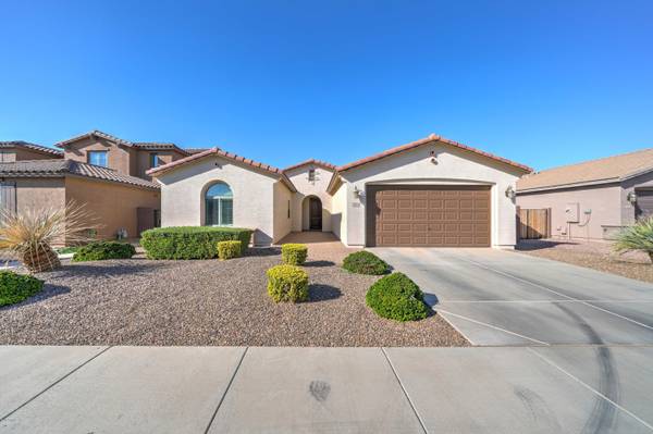 San Tan Valley, AZ 85140,652 W DRAGON TREE Avenue