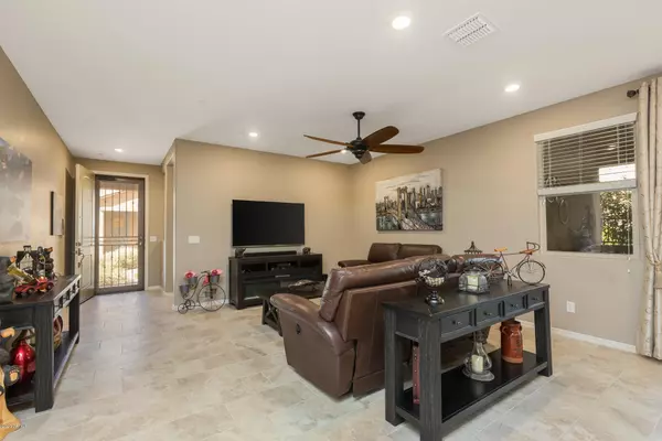 Mesa, AZ 85212,6906 E PERALTA Circle