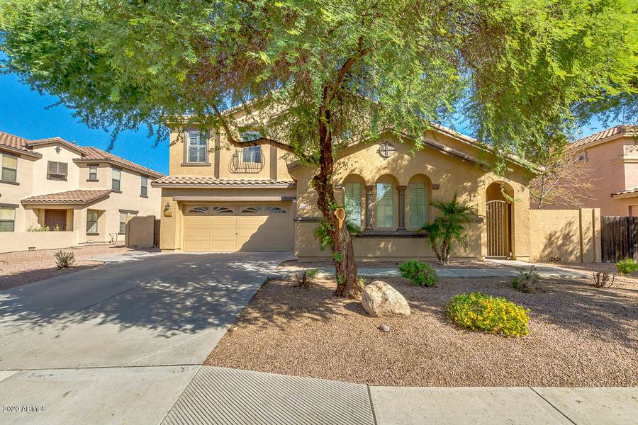 4104 E GLENEAGLE Drive, Chandler, AZ 85249