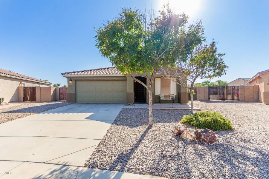 4551 E LONGHORN Street, San Tan Valley, AZ 85140