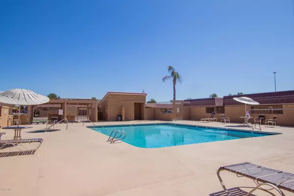 Phoenix, AZ 85027,432 W BLACKHAWK Drive #3