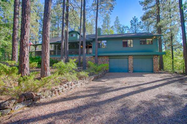 Pinetop, AZ 85935,2425 JACKRABBIT Drive