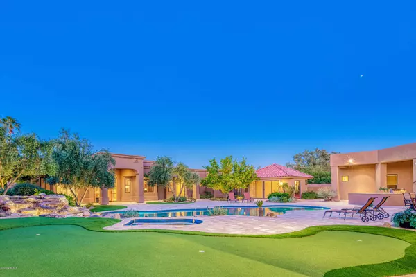 Paradise Valley, AZ 85253,6344 E FANFOL Drive