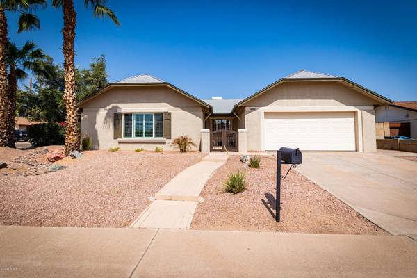 4102 E AHWATUKEE Drive, Phoenix, AZ 85044