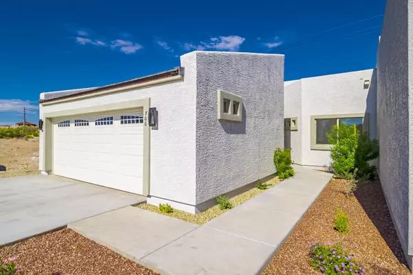 Wickenburg, AZ 85390,906 N POPPY Street #13