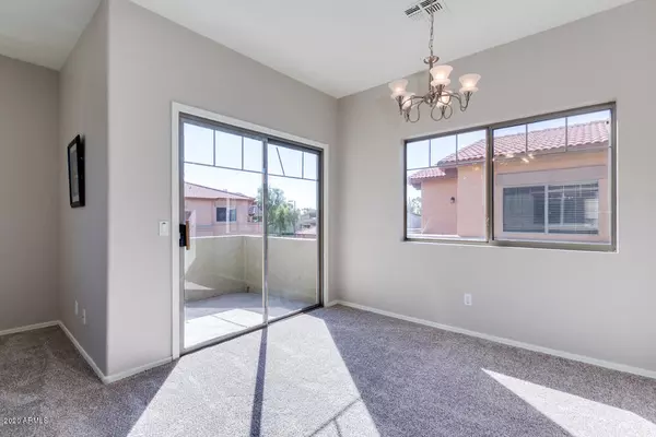 Mesa, AZ 85202,805 S SYCAMORE Street #202