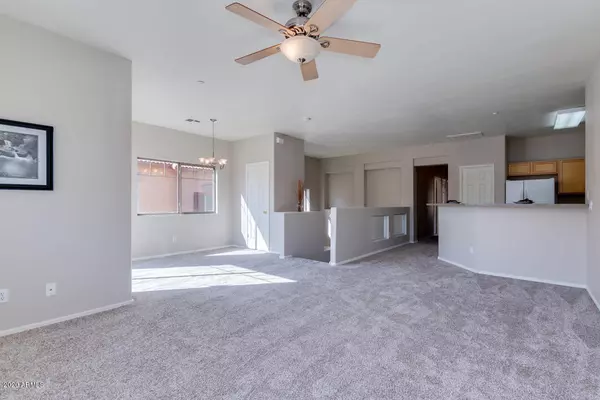 Mesa, AZ 85202,805 S SYCAMORE Street #202