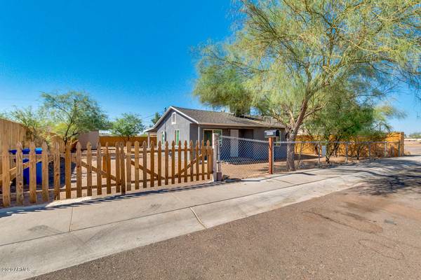 Phoenix, AZ 85041,4832 S 35TH Avenue