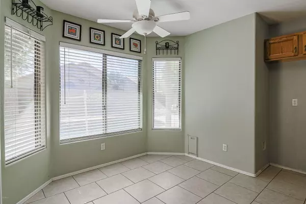 Peoria, AZ 85381,8581 W RUE DE LAMOUR --