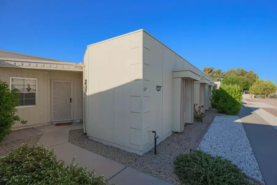 17444 N 105TH Avenue, Sun City, AZ 85373