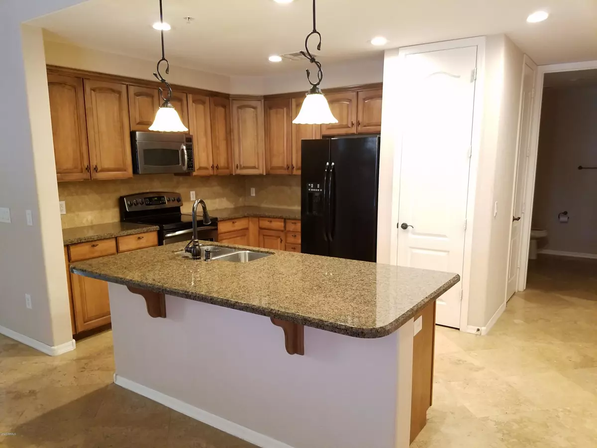 Chandler, AZ 85248,250 W QUEEN CREEK Road #136