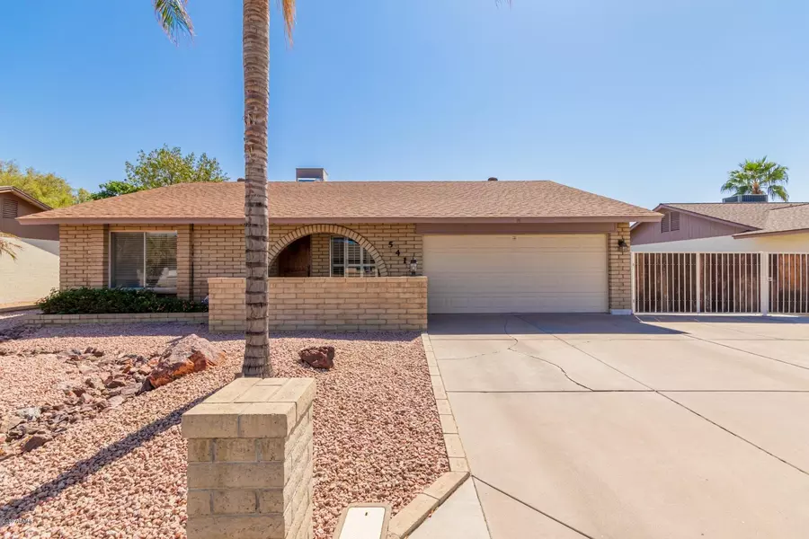 5415 W SELDON Lane, Glendale, AZ 85302