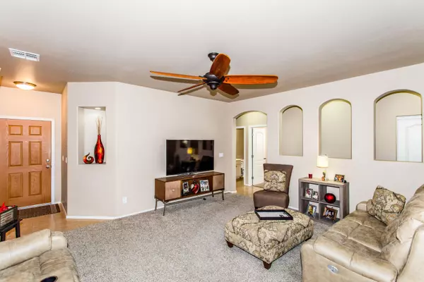 Maricopa, AZ 85138,42343 W SOMERSET Drive