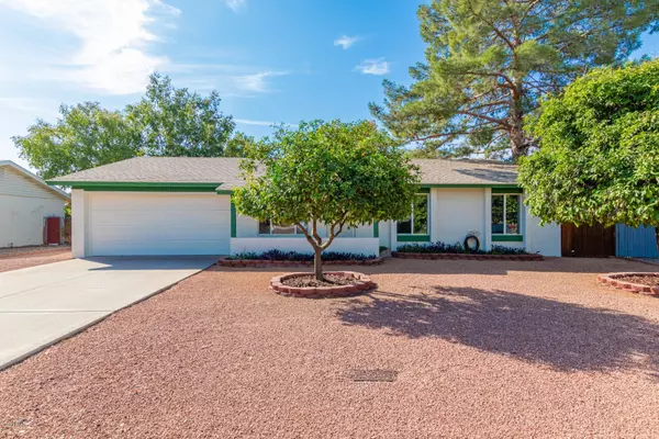 4121 W ALTADENA Avenue, Phoenix, AZ 85029