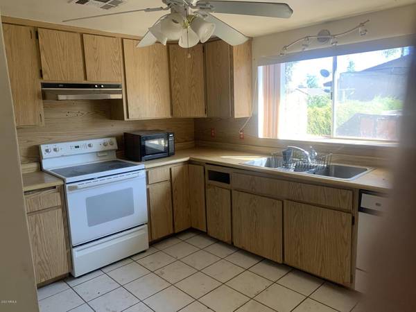 Wickenburg, AZ 85390,589 WHIPPLE Court