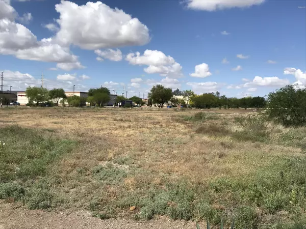 Tucson, AZ 85746,6397 S MIDVALE PARK Road #00005