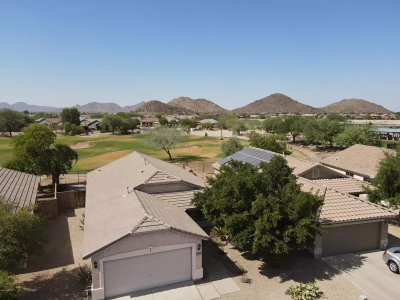 30654 N SUNRAY Drive, San Tan Valley, AZ 85143