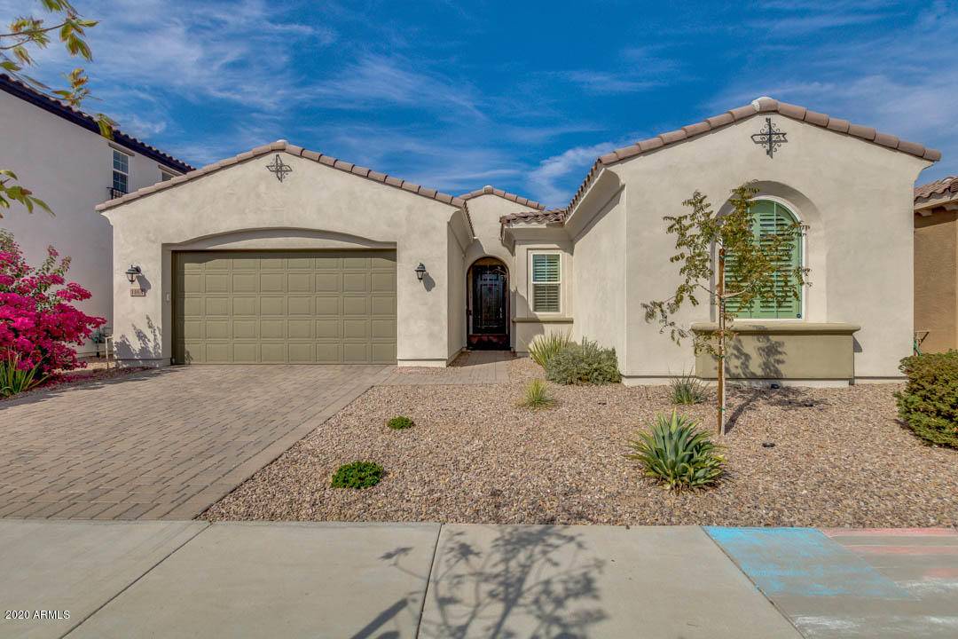1464 E LEXINGTON Avenue, Gilbert, AZ 85234