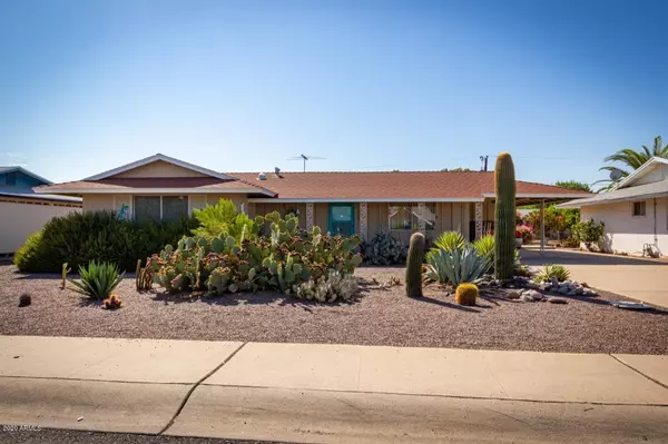 10401 W MONTEROSA Drive, Sun City, AZ 85351