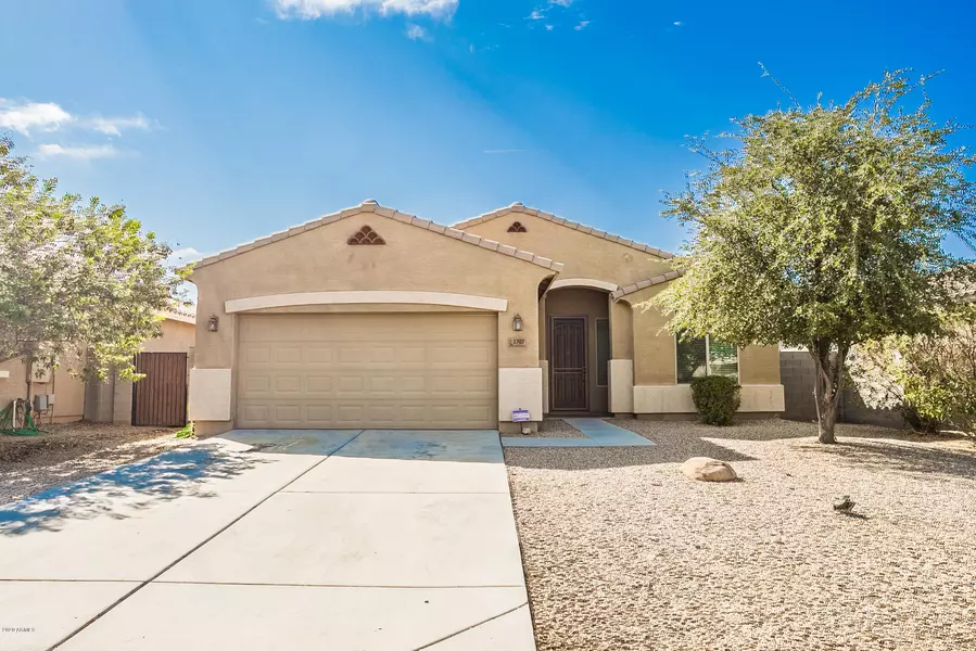 1707 W LOEMANN Drive, Queen Creek, AZ 85144